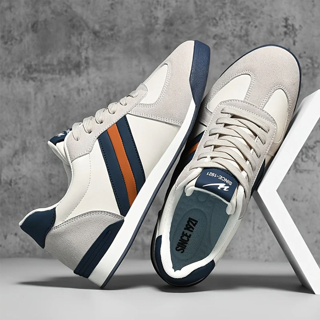 Kinto Leather Sneakers