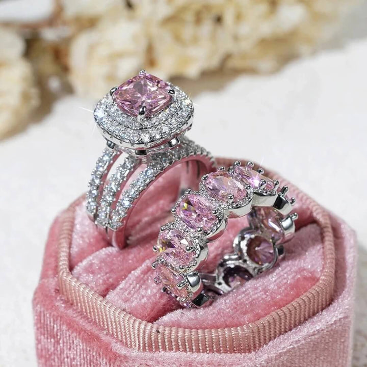 Eterna Halo Ring Set