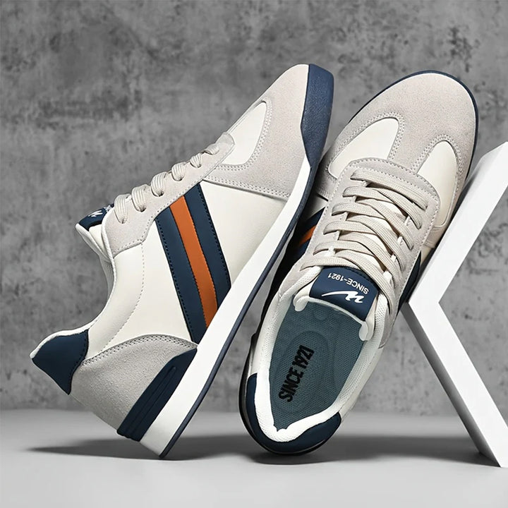 Kinto Leather Sneakers