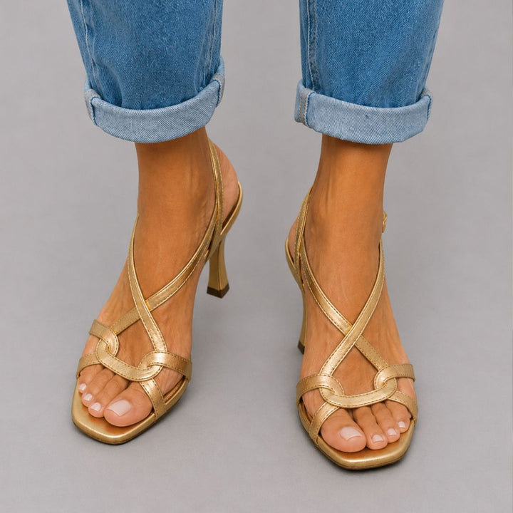 Bonifacio Flared Heel Women’s Sandals