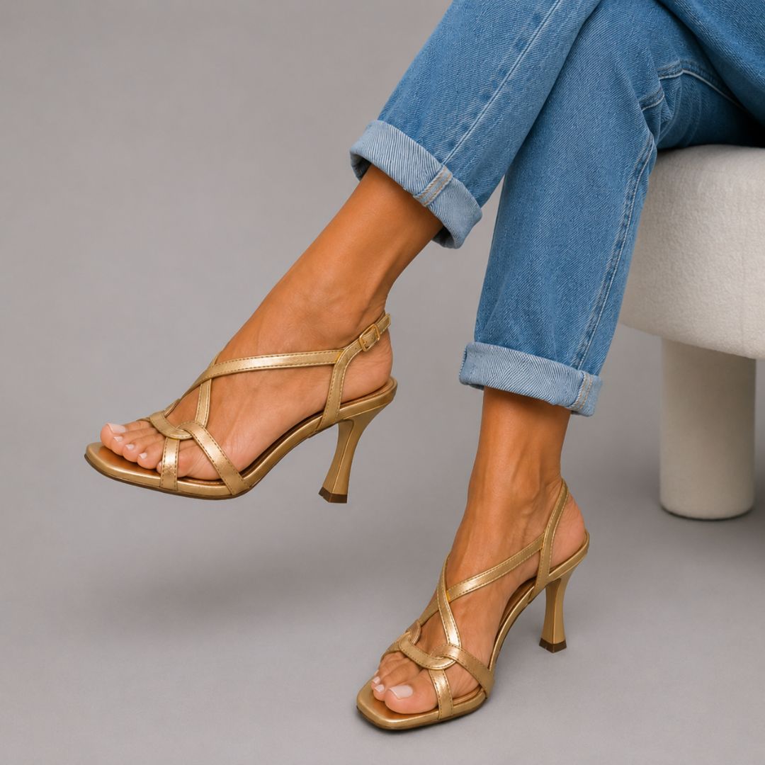 Bonifacio Flared Heel Women’s Sandals