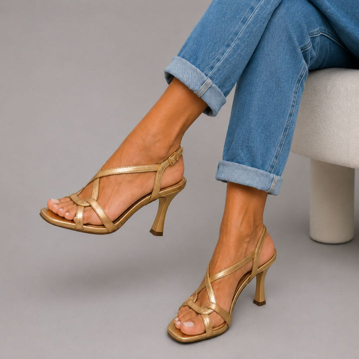 Bonifacio Flared Heel Women’s Sandals
