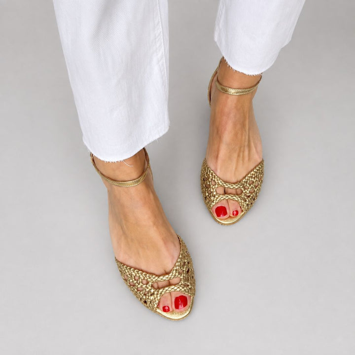 Alghero Woven Peep-Toe Women’s Sandals