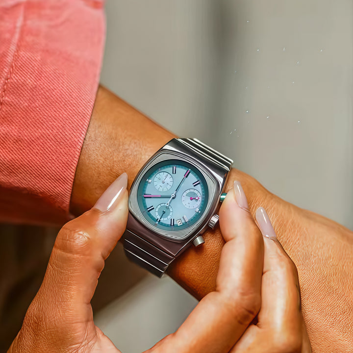 Retro Vibe Timepiece
