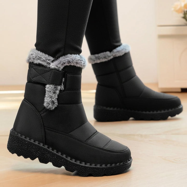 HeatLock Snow Boots