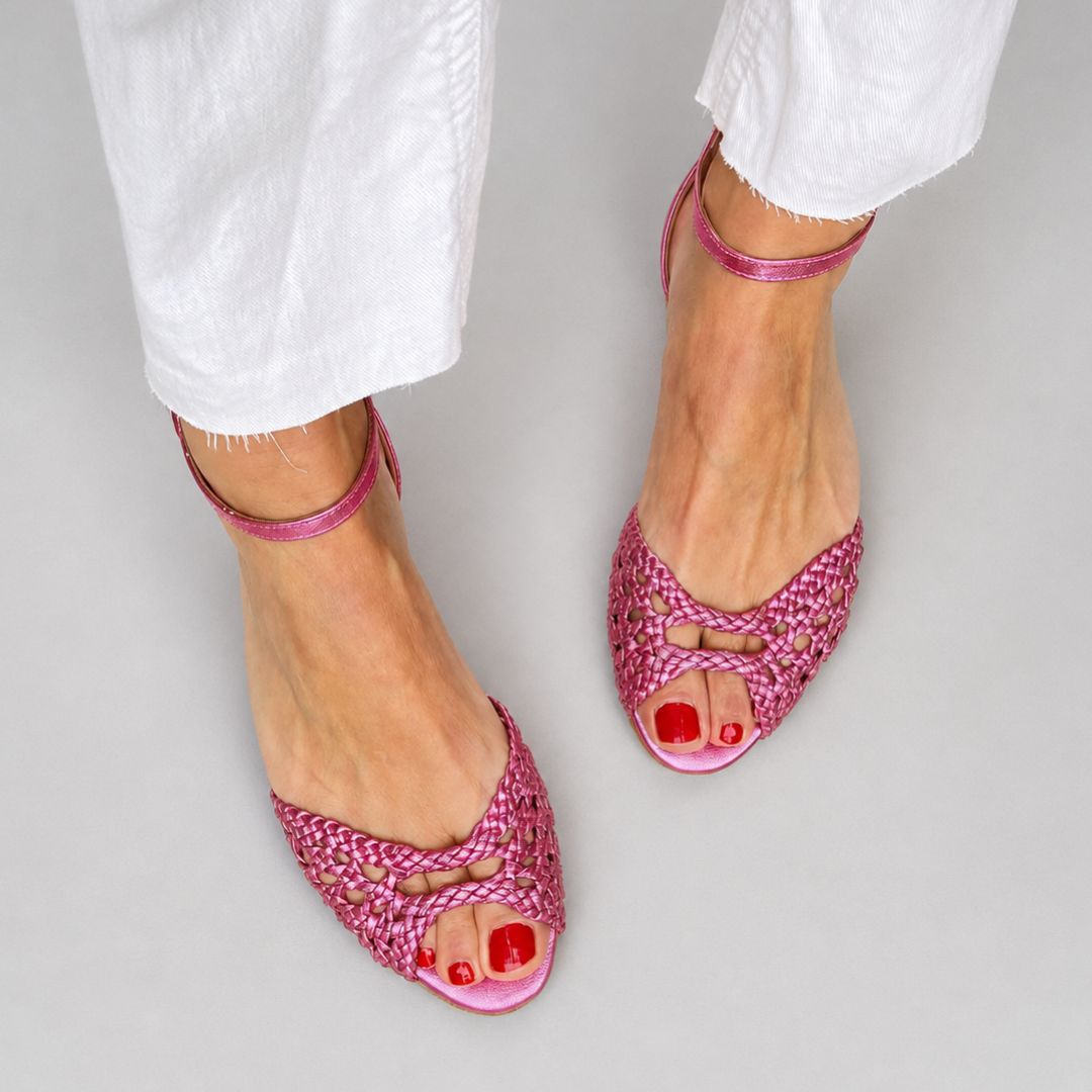 Alghero Woven Peep-Toe Women’s Sandals