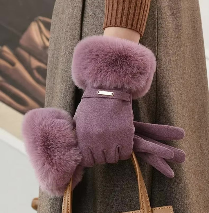 "Esta" Fur Gloves