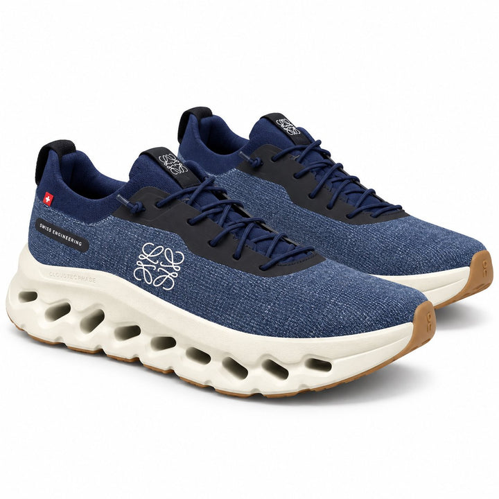 ON Cloudtilt Sneakers