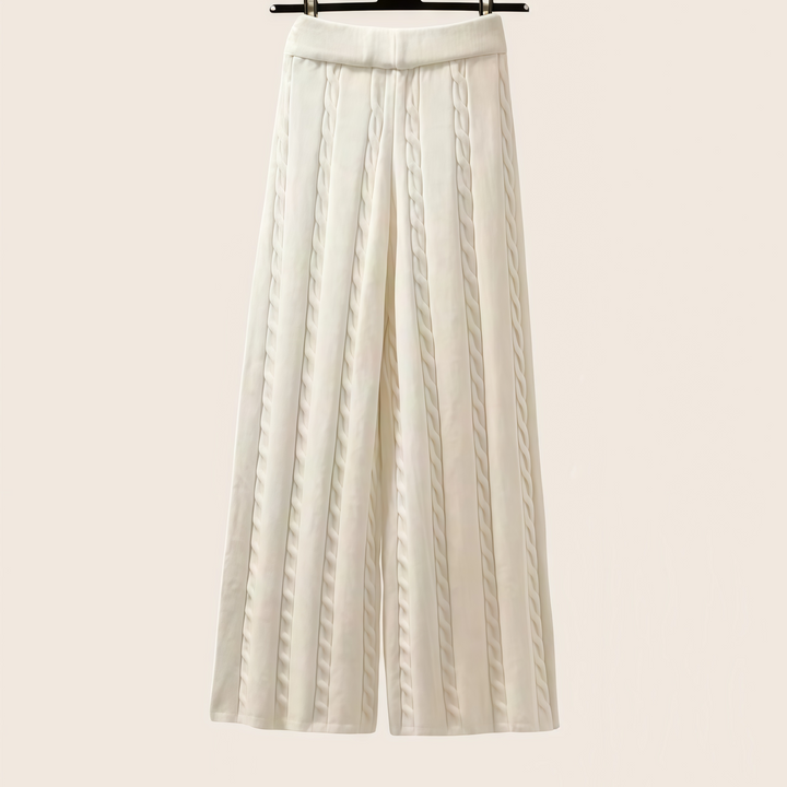 Eviana Valmont Noelle Knitted Set