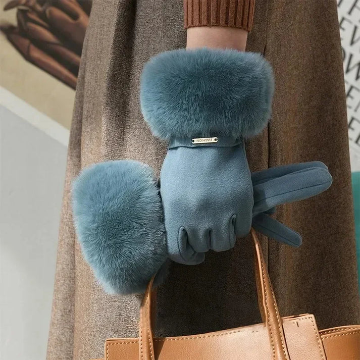 "Esta" Fur Gloves