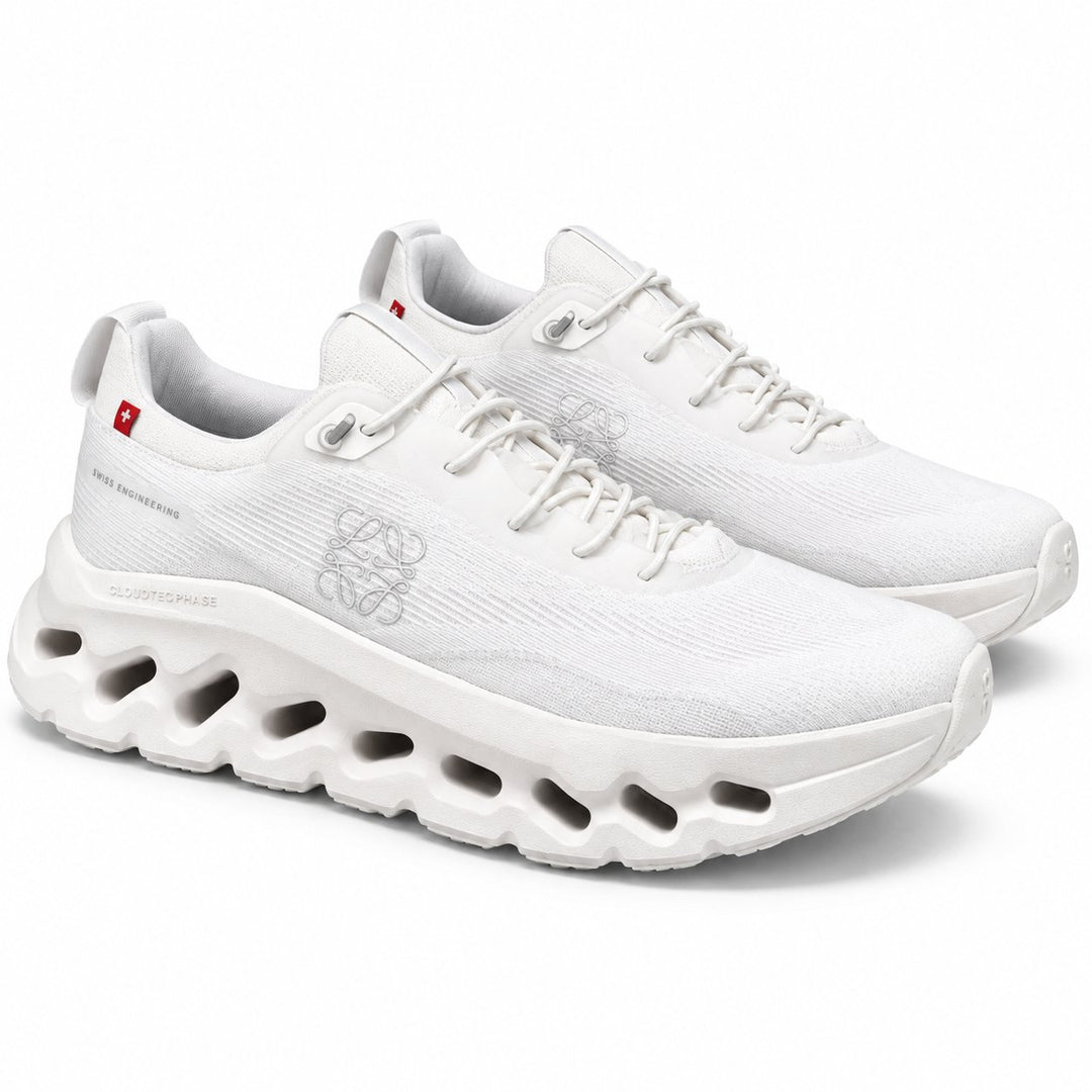 ON Cloudtilt Sneakers