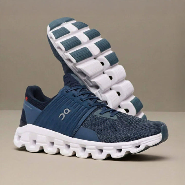 ON CloudSwift 4 Sneakers