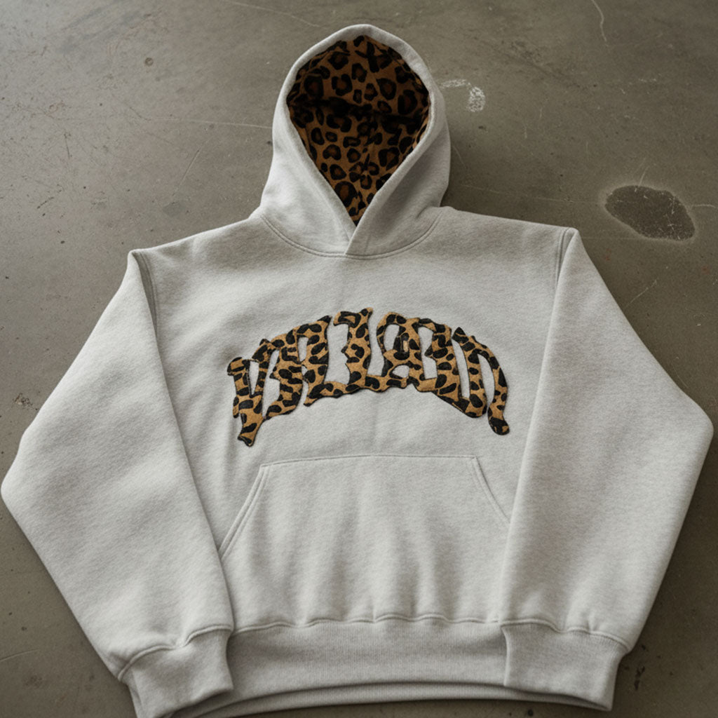 Harper Lewis review photo